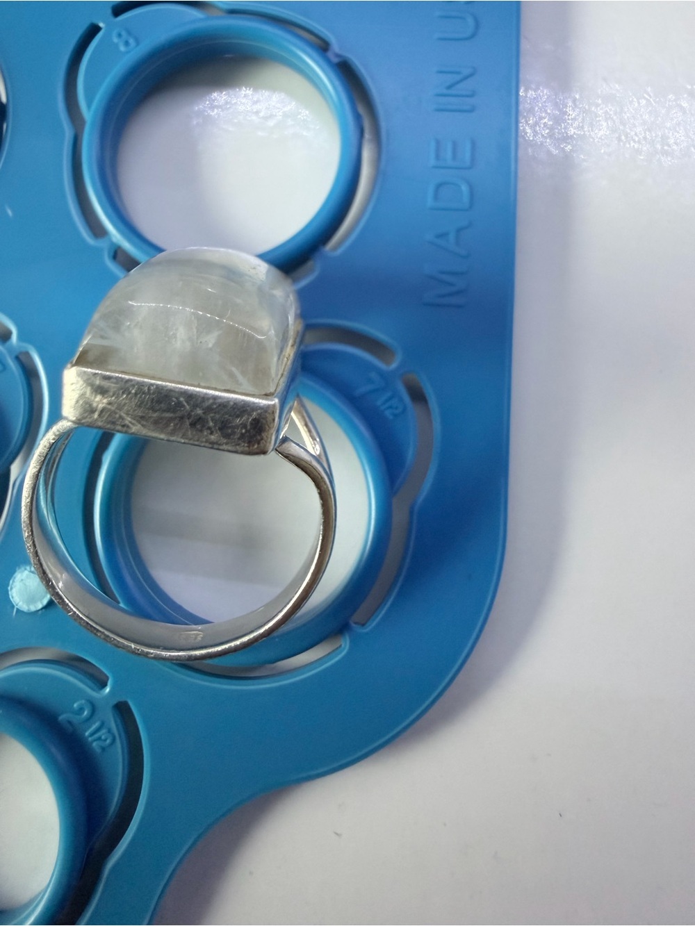 Sterling Silver Moonstone Statement Ring - Iridescent White - Picture 4 of 4